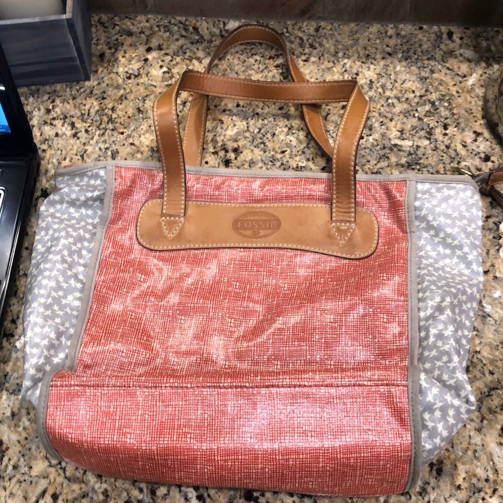 Fossil purse laminated fabric with leather